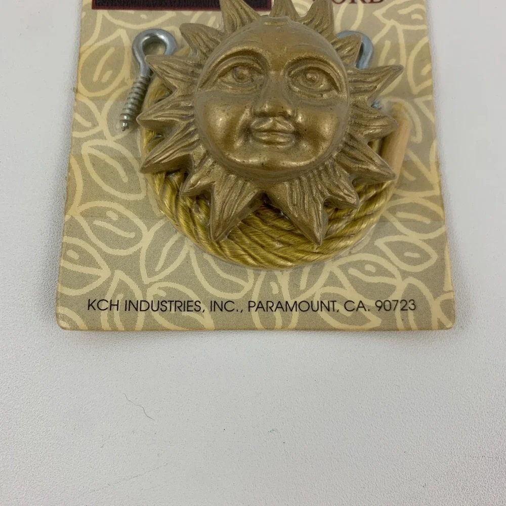 Celestial Sun Face Decorative Picture Frame Hanger Ornament & Cord Vintage NIP